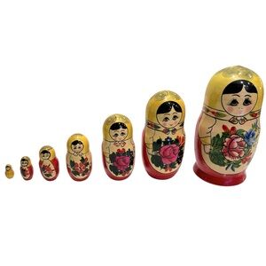 Matryoshka Colorful Wooden Russian Nesting Dolls 6.5” Tall Set of 6 Vintage